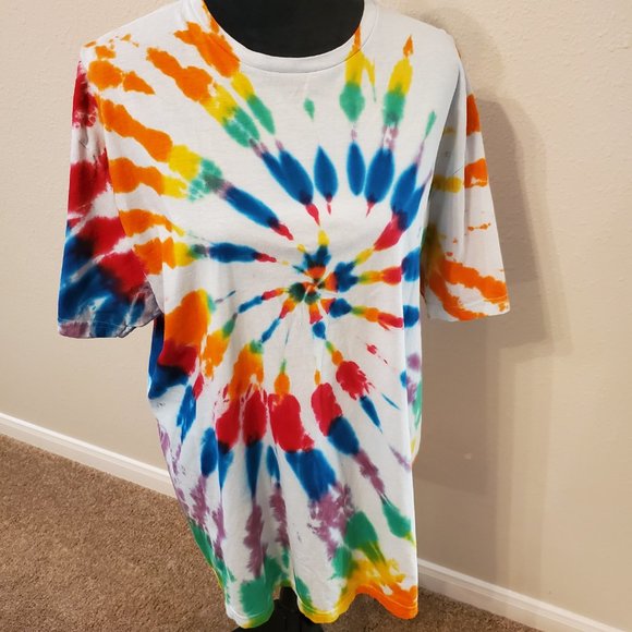 Tie dye boho style unisex T shirt size XL. 100% soft cotton. - Picture 3 of 11